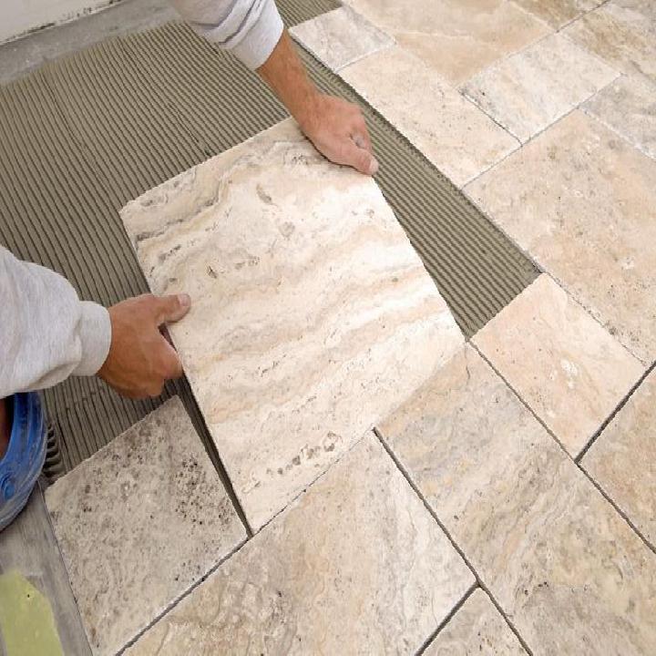 Instalación de pisos: mayólica, vinilo, laminado. Expertos en reformas. Calidad y diseño para tu hogar u oficina. ¡Pide tu presupuesto!